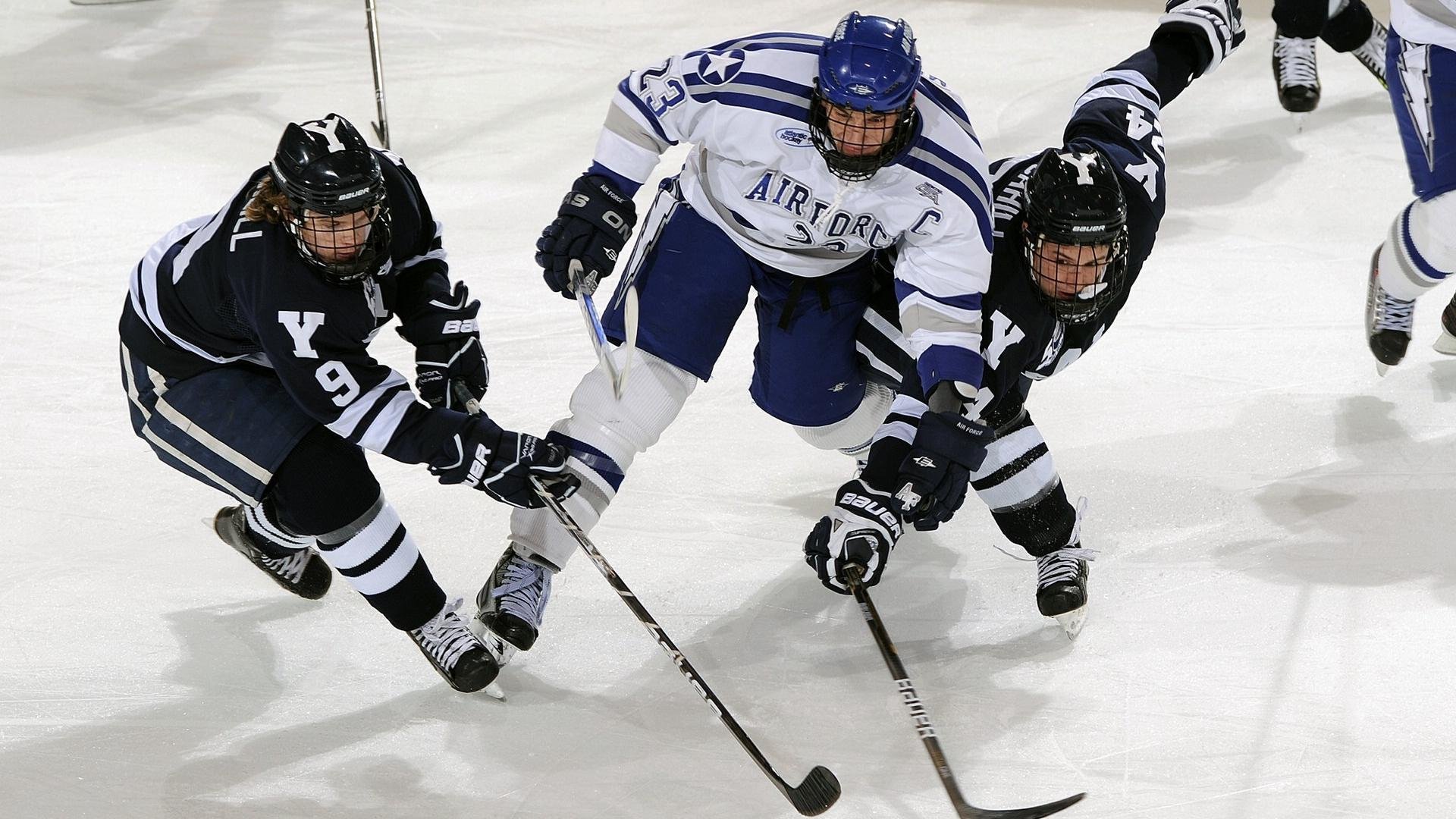 AI裁判逐步实现全场无缝监控，比赛判罚变得更加科学和公正，ai裁判最早应用于哪一年的体操